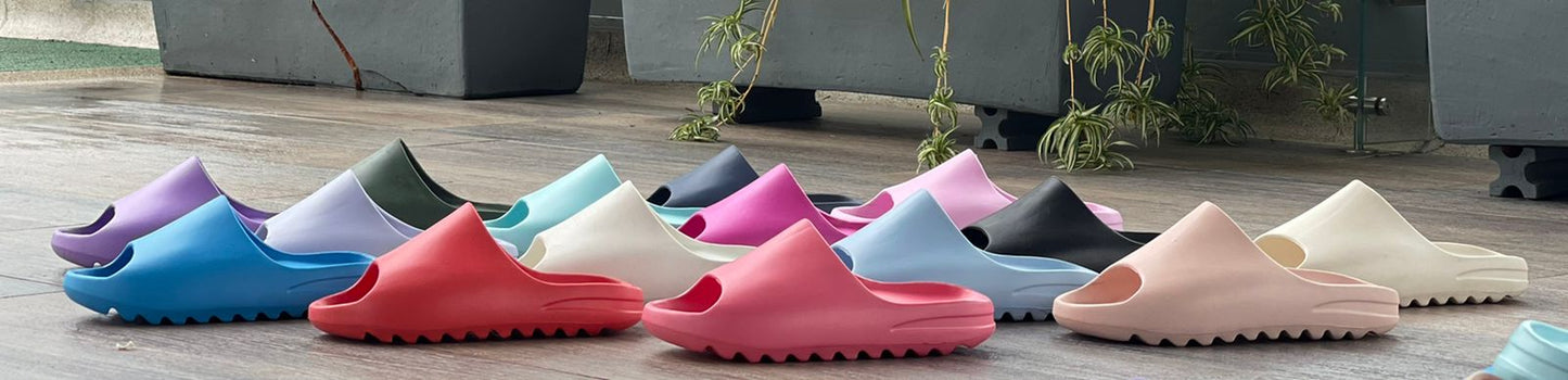 Pantuflas YEEZY - El Chinelo Nube: Conforto, Estilo y Durabilidad en Cada Paso